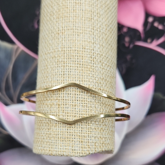 Jewelry - Gold Minimalist Geometric Bracelet